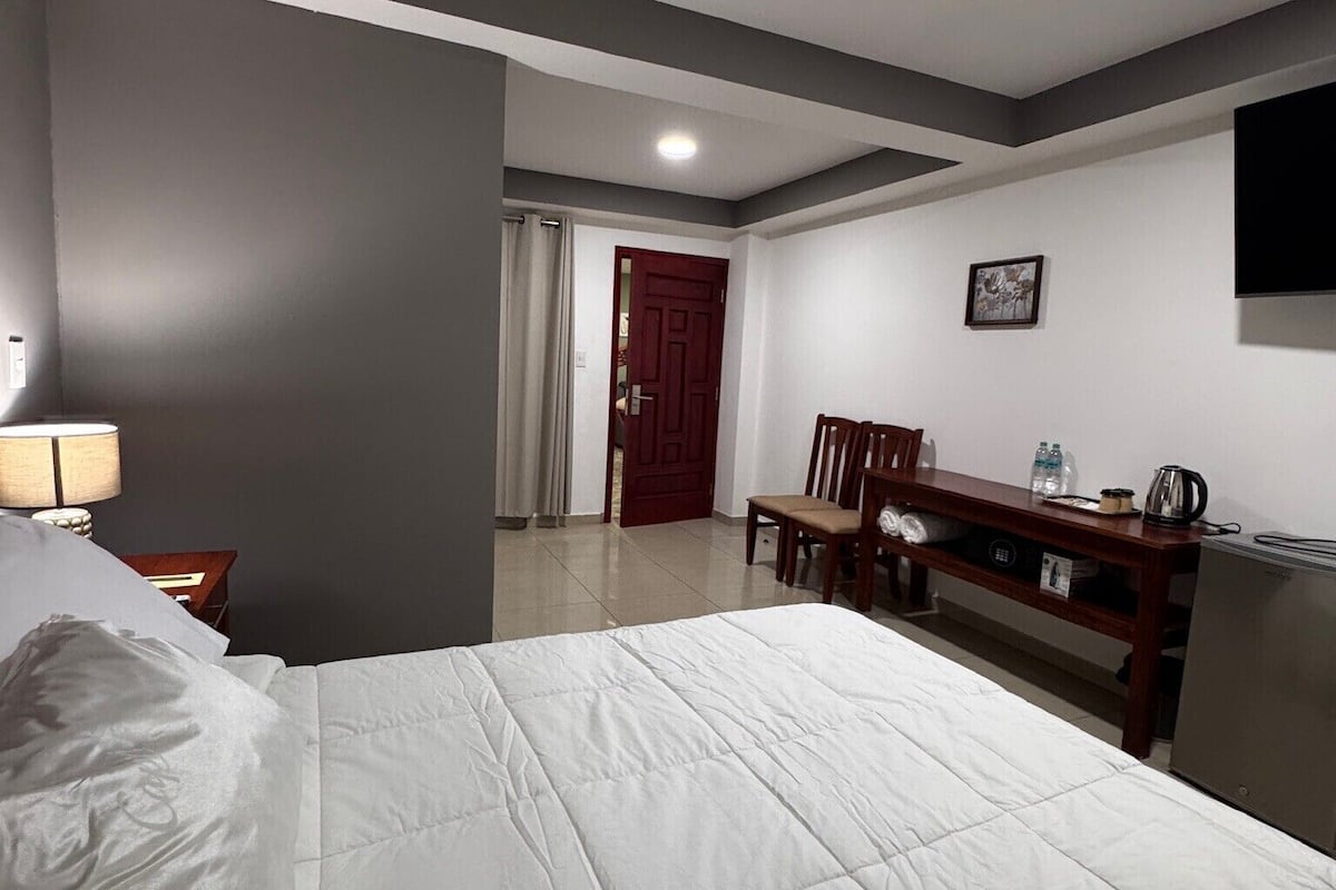 ห้องซิงเกิล, เครื่องปรับอากาศ | เตารีด/โต๊ะรีดผ้า, Wi-Fi ฟรี, ผ้าปูที่นอน