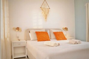 1 bedroom, travel cot, free WiFi, bed sheets - Ibiza vibes on Curacao (Willemstad)