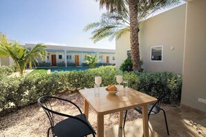 Outdoor dining - Ibiza vibes on Curacao (Willemstad)