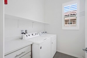 Interior - Rancho Mirage Home in Del Webb Over 55 Community with Pvt pool (Rancho Mirage)