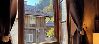 Chalet from 1792, authentic alpine soul full of tradition and history without filters