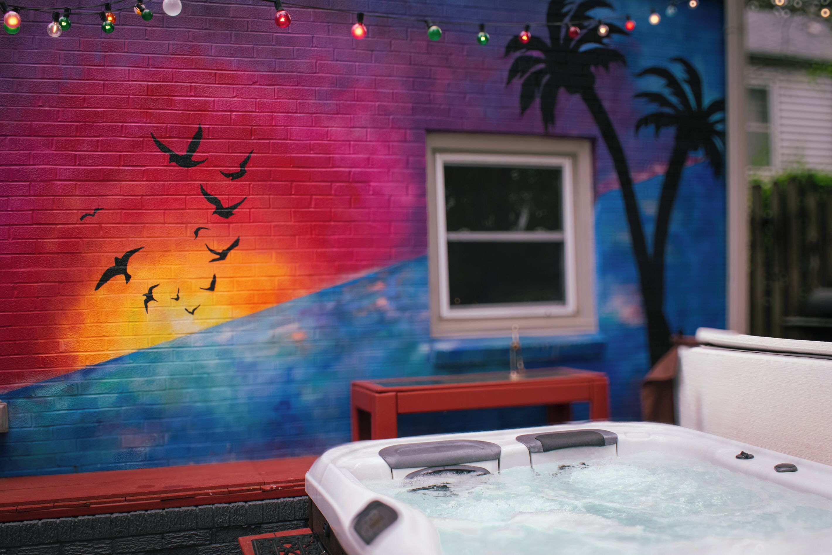 Outdoor spa tub