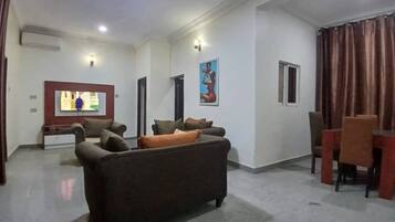 Double Room, Balcony | Living area