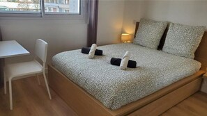 1 chambre, draps fournis