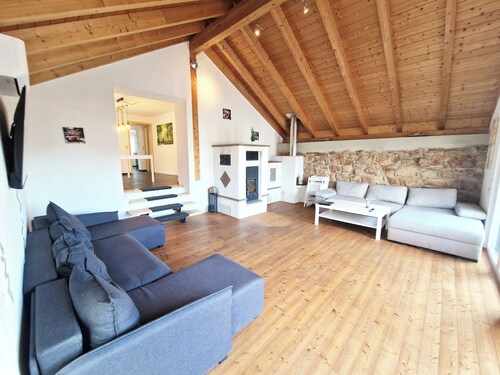 Superior duplex dream apartment with sunny balcony just 5 minutes from Europa-Park