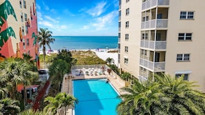 Condo (2 Bedrooms) | Property amenity
