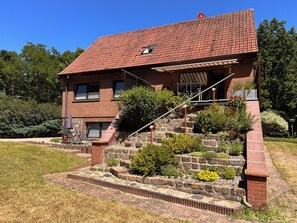 Exterior - Vacation apartment by the forest & lake - Nature vacation in Lychen (Uckermark / Brandenburg) (Lychen)
