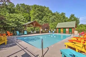 Pool - Green Sky Lodge: Views, Hot Tub, Play Area & More! (Sevierville)