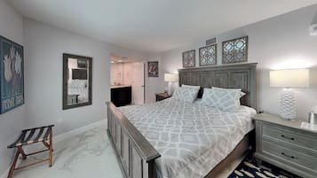 Condo (2 Bedrooms) | Property amenity