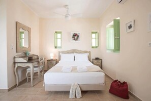 Room - Alkyon Seaside Studios (KARAVOSTASI)