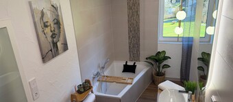 Family-friendly vacation home in the Vulkaneifel with 2 bathrooms and dream kitchen