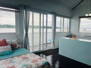 Classic Bungalow, Balcony, Sea View | In-room safe, free WiFi