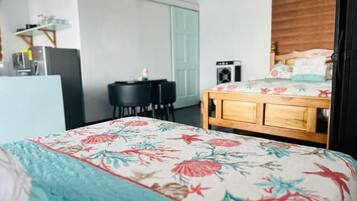 Klassieke bungalow, balkon, uitzicht op zee