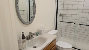 Bathroom - 2 Bedroom Studio Apartment in Mead bordering Corp of Engineers (Mead)