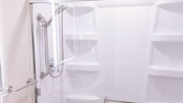 Towels, soap, shampoo, toilet paper
