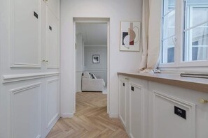 Interior - Incredible apartment 3BDR/8PAX in the city center (Paris)