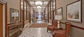 2 Queen Studio Near Waterfront | Free Breakfast!