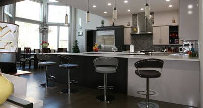 Contemporary 5BR house in gorgeous Lilburn