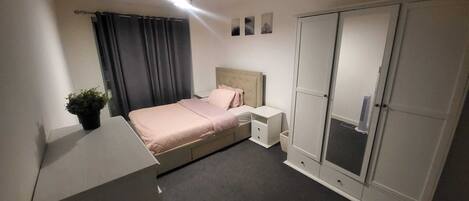 2 chambres, Wi-Fi, draps fournis