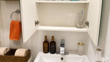 Hair dryer, towels
