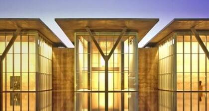 Relaxing Extended stays, walk Downtown!