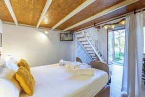 2 soverom, skrivebord, wi-fi og sengetøy
