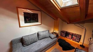 Living area - Lake and Mountain view (Seeg)