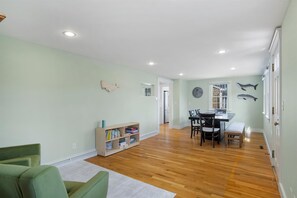 Interior - Kingsbury Beach Rd, Modern Home w. Patio & Central Air (Eastham)