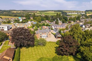 Exterior - Drumnacree House | Rural Perthshire Retreat with Golf Links | Pet Friendly (Alyth)