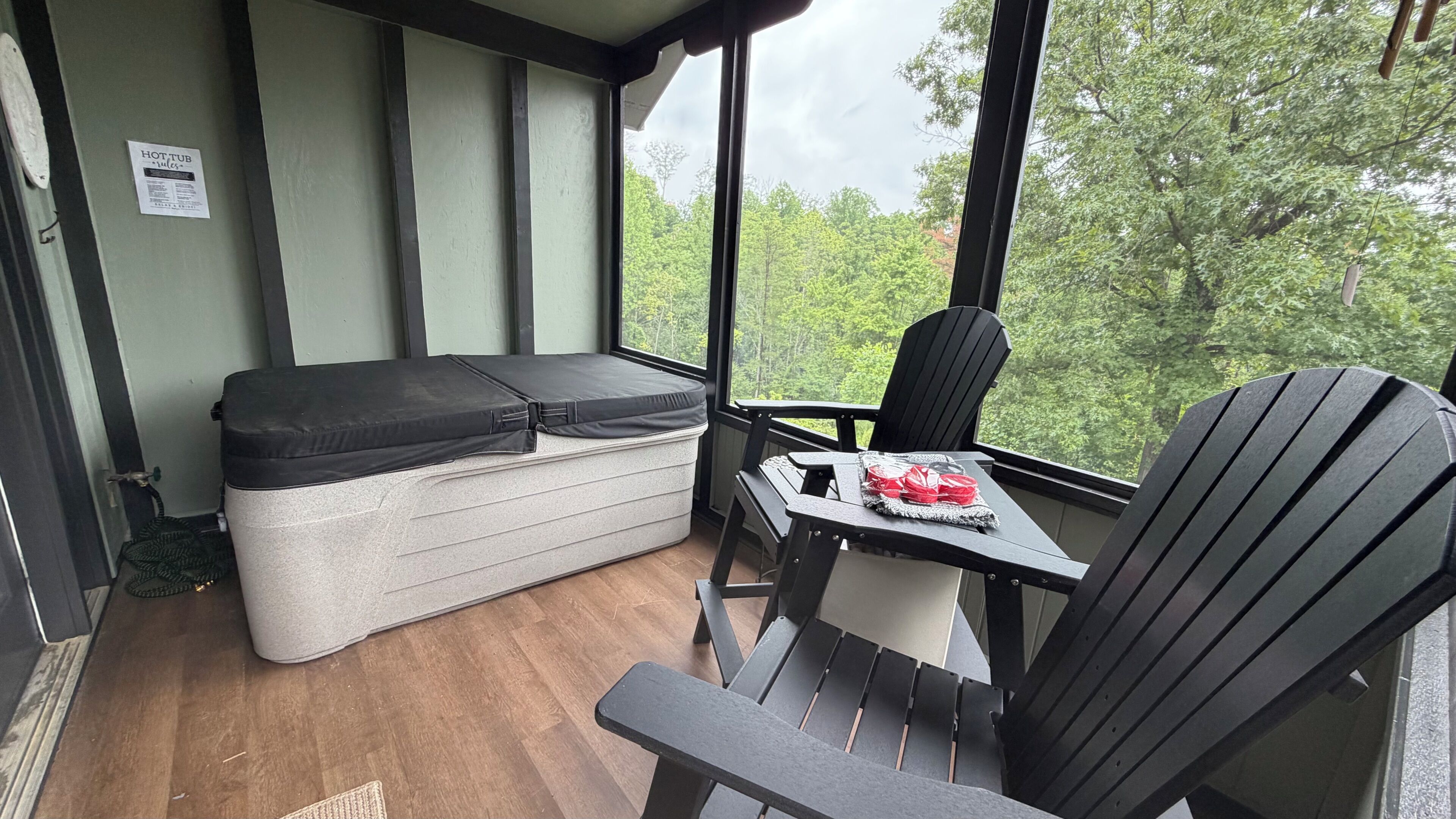 屋内スパ浴槽