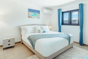 7 Schlafzimmer, Bügeleisen/Bügelbrett, Reisekinderbett, WLAN