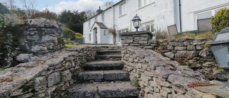 Cottage | Property grounds