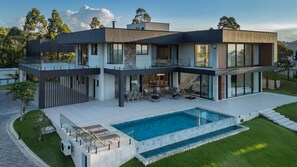 Chalet | Exterior