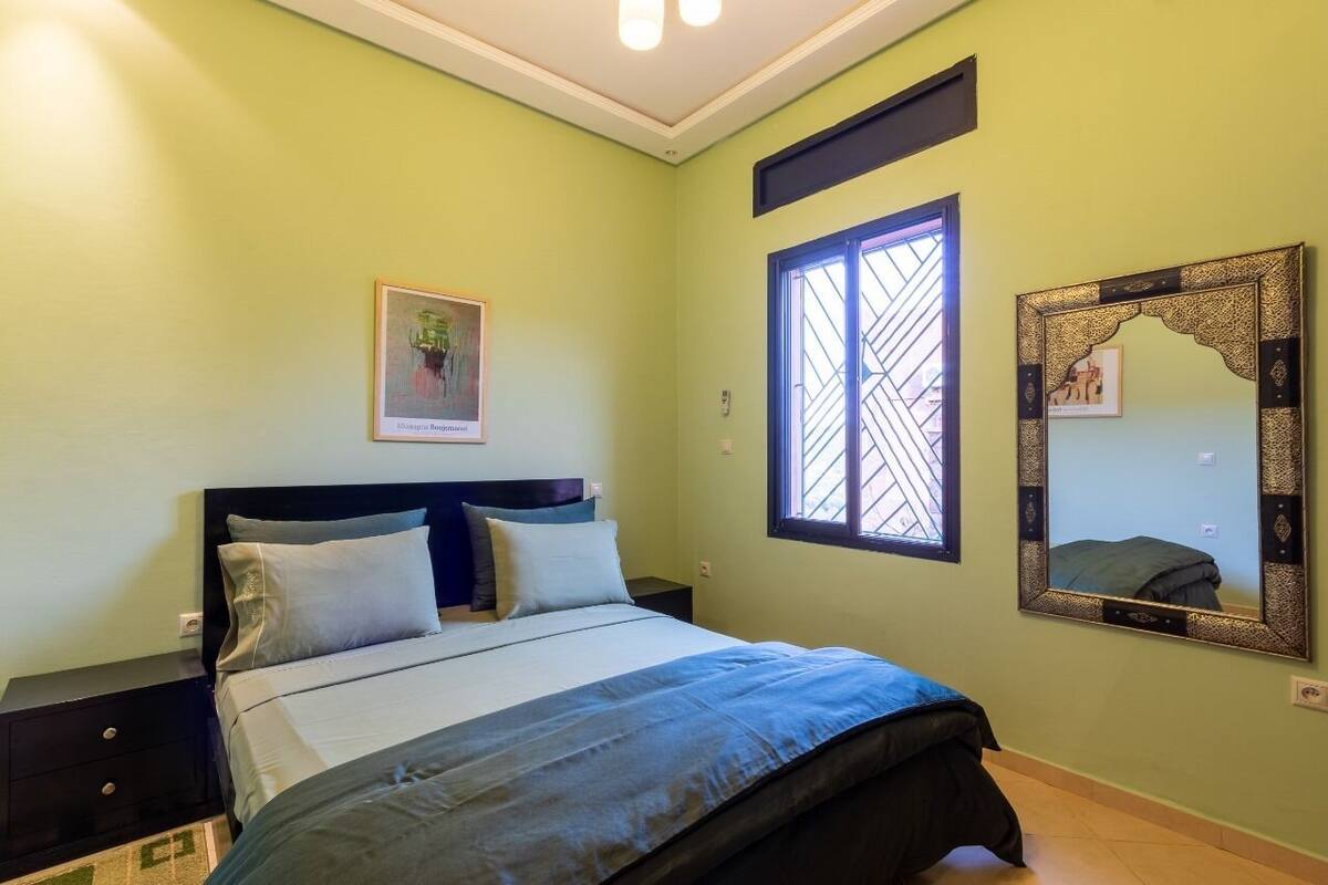 Comfort Apartment, Balcony, City View | In-room safe, WiFi (free)