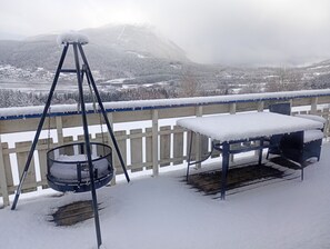 Property grounds -  English text (Vestland)