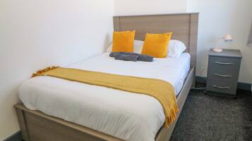 3 bedrooms, WiFi (free), individually decorated, individually furnished