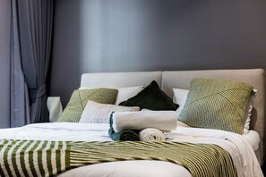 1 bedroom, iron/ironing board, WiFi, bed sheets - Title Legendary Bangtao: Pool Access (Choeng Thale)