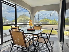 Dining - Modern Coral Gem: Patio | Work Space | Downtown (Cape Coral)