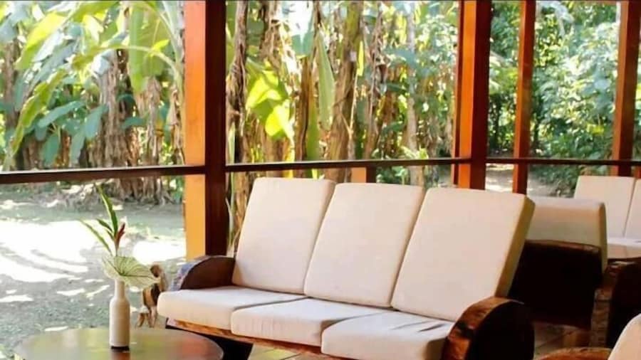 Tambopata Edosikiana Ecolodge