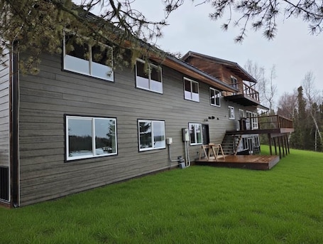 Exterior. Jerry's Lake House Unit 2 (1/2 Duplex on Denise Lake)