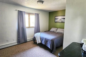 Room - Spacious house near Soldotna, AK (Ridgeway)