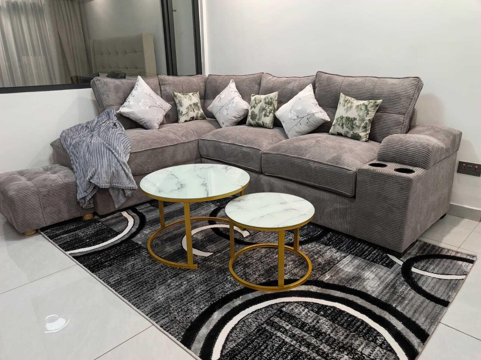 ดีลักซ์อพาร์ทเมนท์, วิวเมือง | บริเวณนั่งเล่น