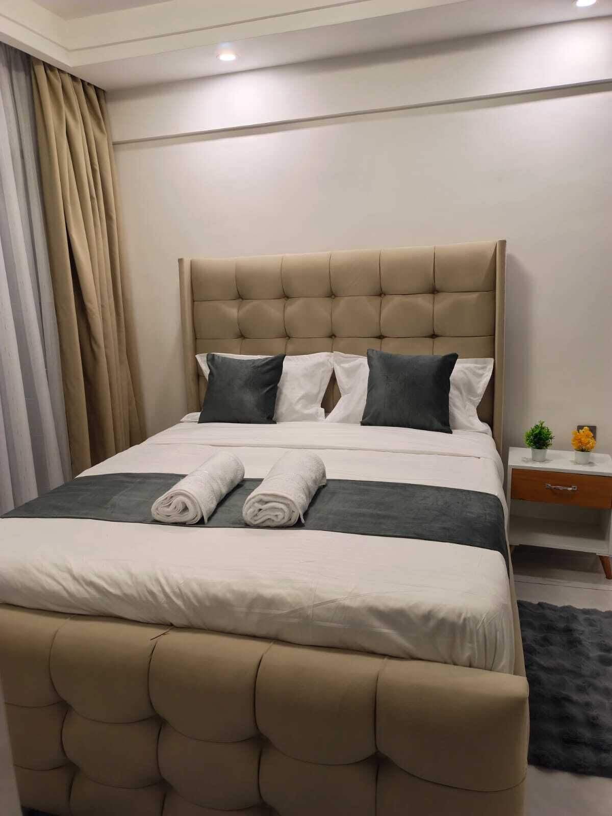 ดีลักซ์อพาร์ทเมนท์, วิวเมือง