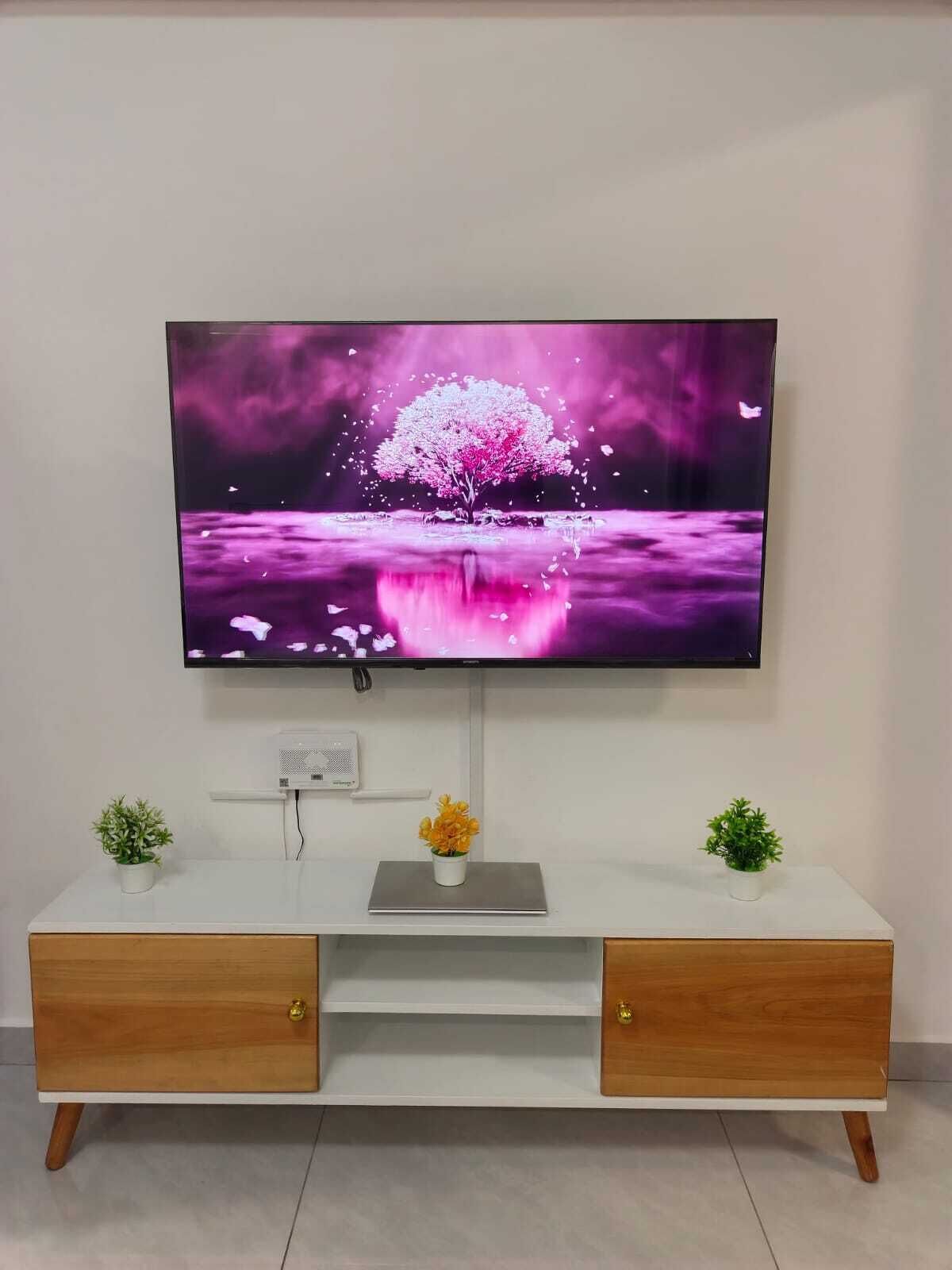 Deluxe Apartment, City View | Interior