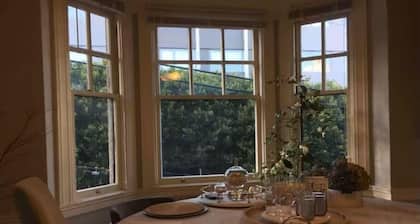 Charming Home in Pacific Heights