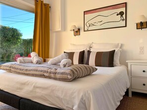 4 habitaciones, tabla de planchar con plancha y wifi gratis 