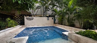 Jakarta Two Bed Apartment Connected to Mall Kota Kasablanka