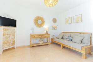 Smart TV - Águila de Dunas: cozy & charming flat in Corralejo (Corralejo)