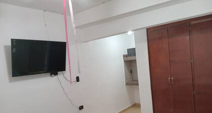 SN2 Depa for two|private bath |independent