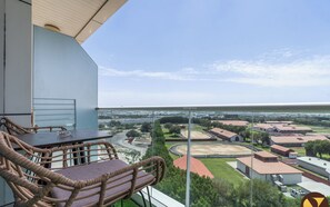 Studio Luxe, balcon, vue ville | Vue depuis le balcon